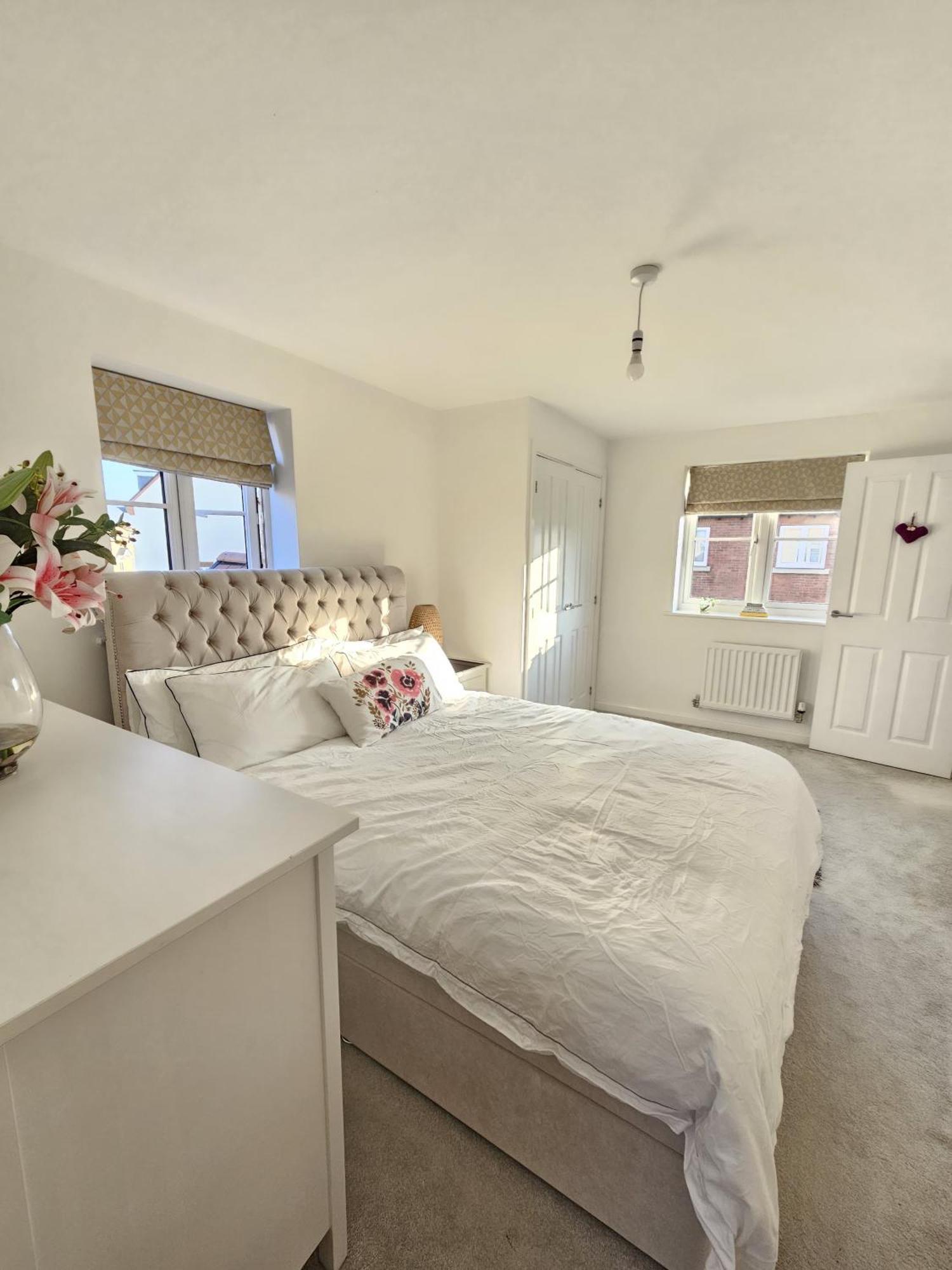 Bicester Kingsmere Accommodation With Ensuite Eksteriør bilde